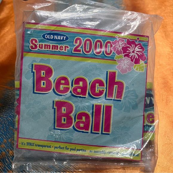 Vintage 2000 print transparent Beach ball new from Old Navy - Picture 1 of 2